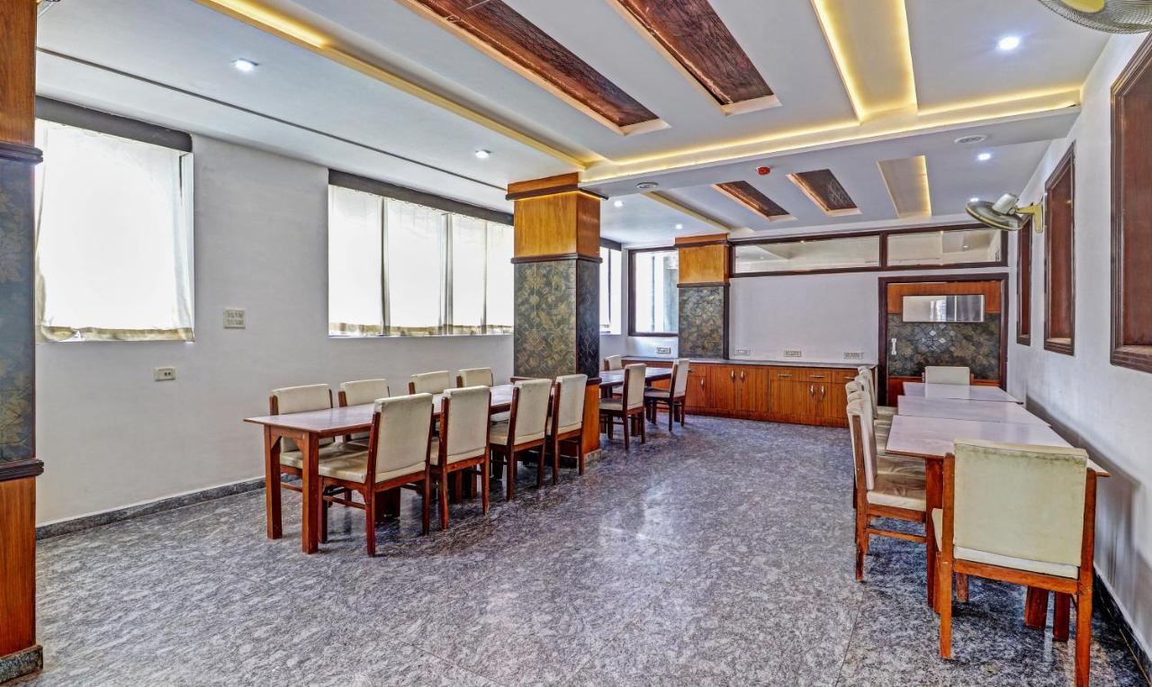 Hotel G B Palace 아그라 외부 사진