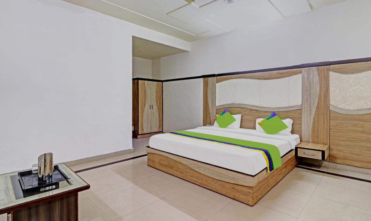 Hotel G B Palace 아그라 외부 사진